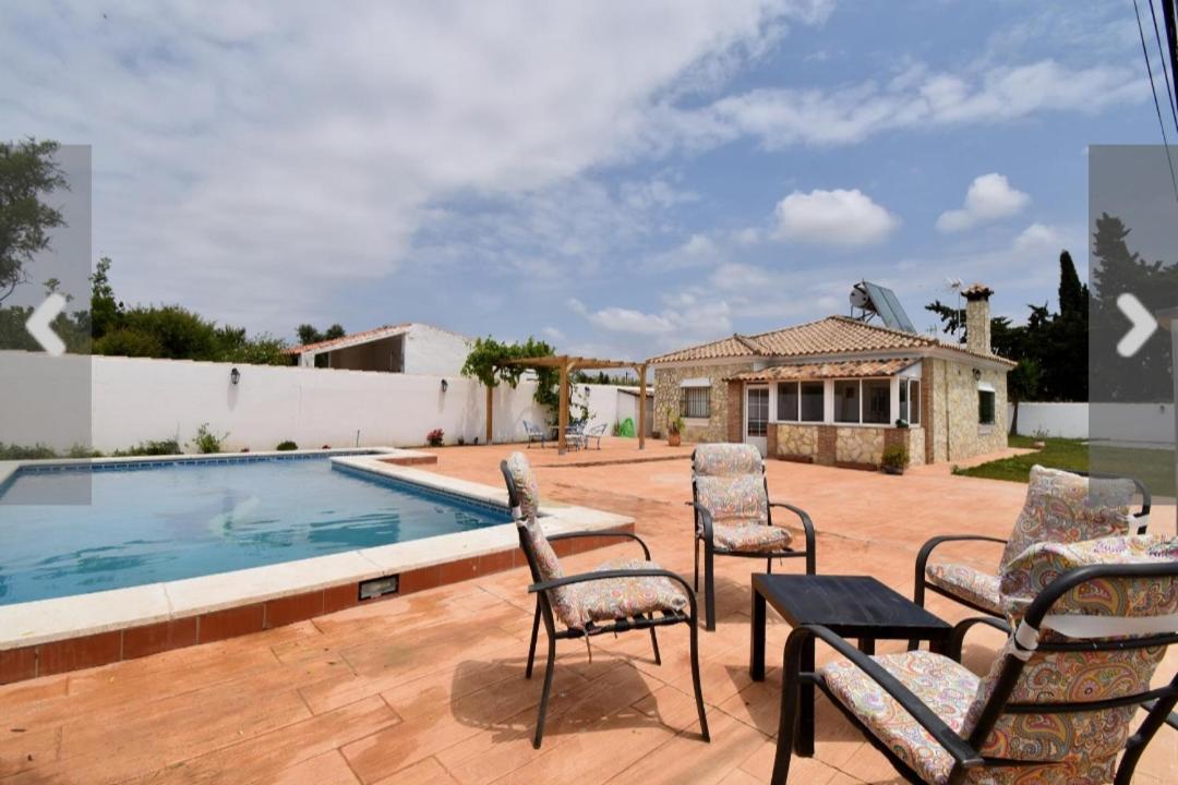 Chalet Villa Caulina Чиклана де ла Фронтера Екстериор снимка